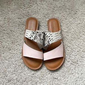 Flat slides Rampage brand pink/snake skin print